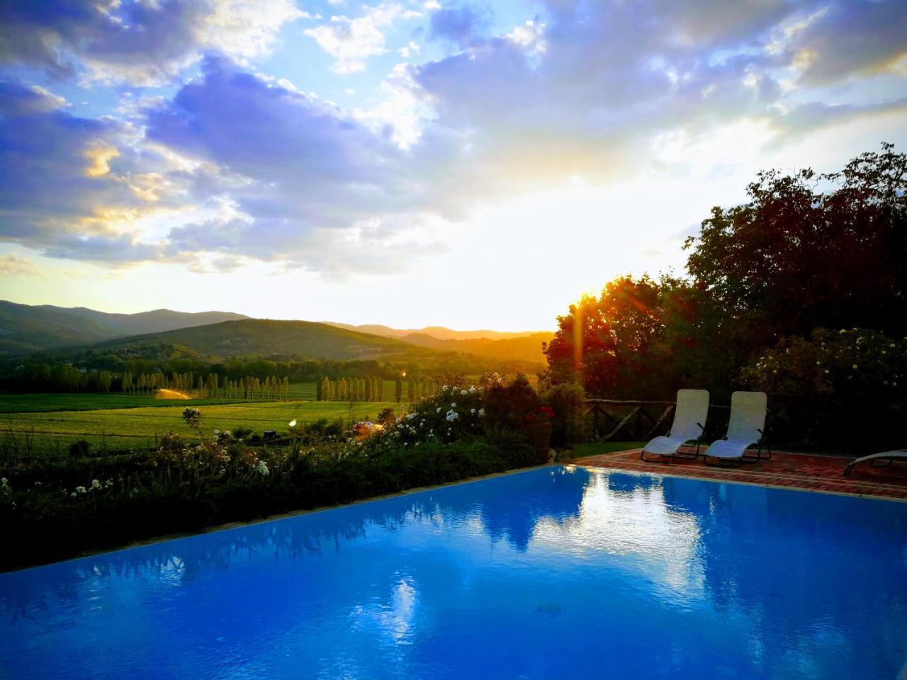 Casa Vacanze Villa Maria Anghiari Exterior photo